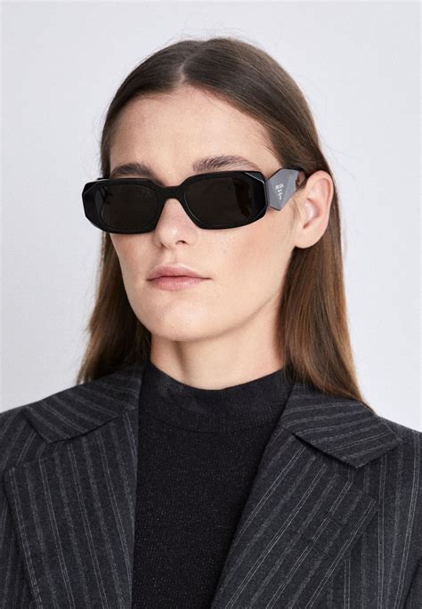 solbriller prada dame